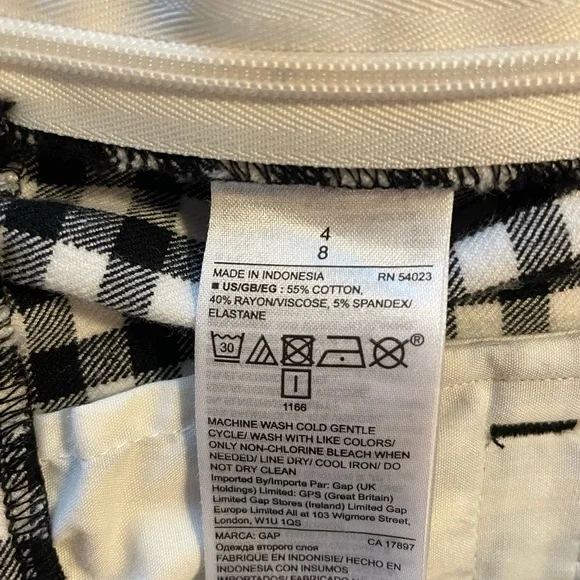 GAP Retro Checkered Shorts - Size 4 - Picture 8 of 8